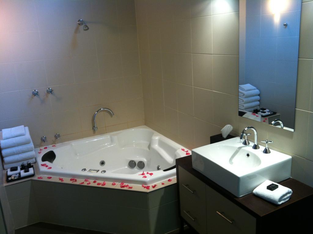 Lochiel Luxury Accommodation Olinda Esterno foto